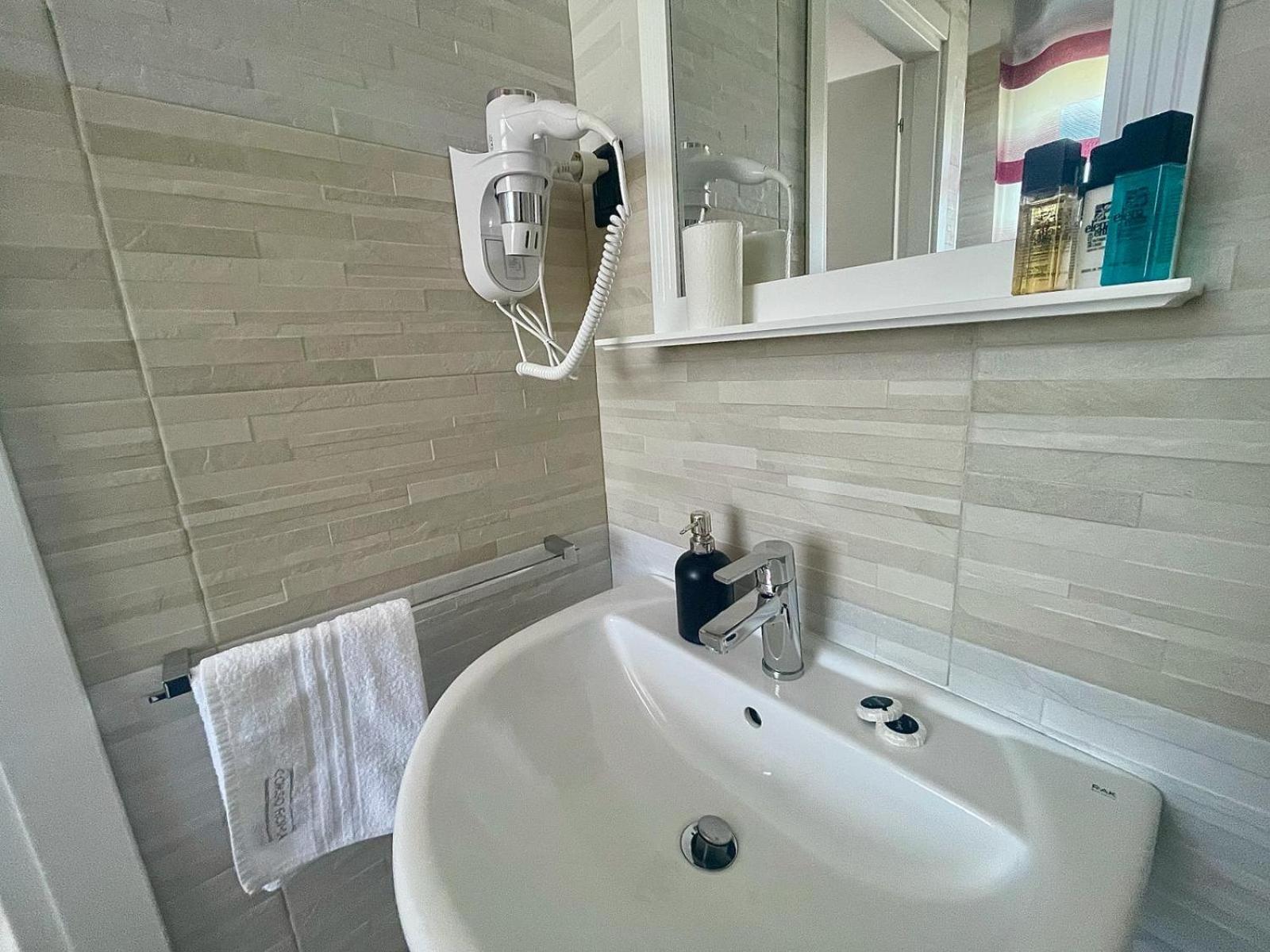 B&B Corso Roma Apricena Buitenkant foto